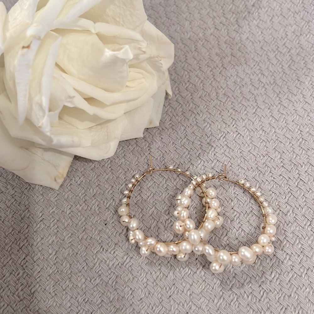 Olive + Piper x Cruz Pearl Hoops